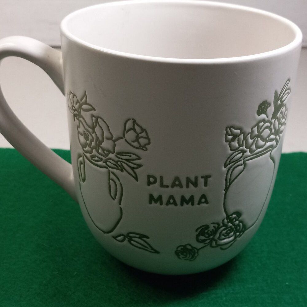Place & Time Plant Mama White & Green Ceramic Floral Mug Cottagecore